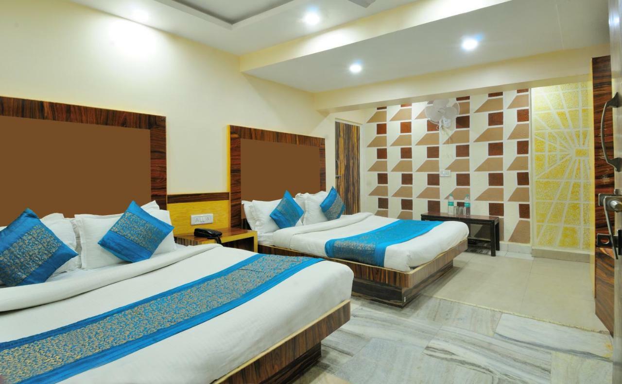 Hotel Lahorimal Deluxe New Delhi Ngoại thất bức ảnh